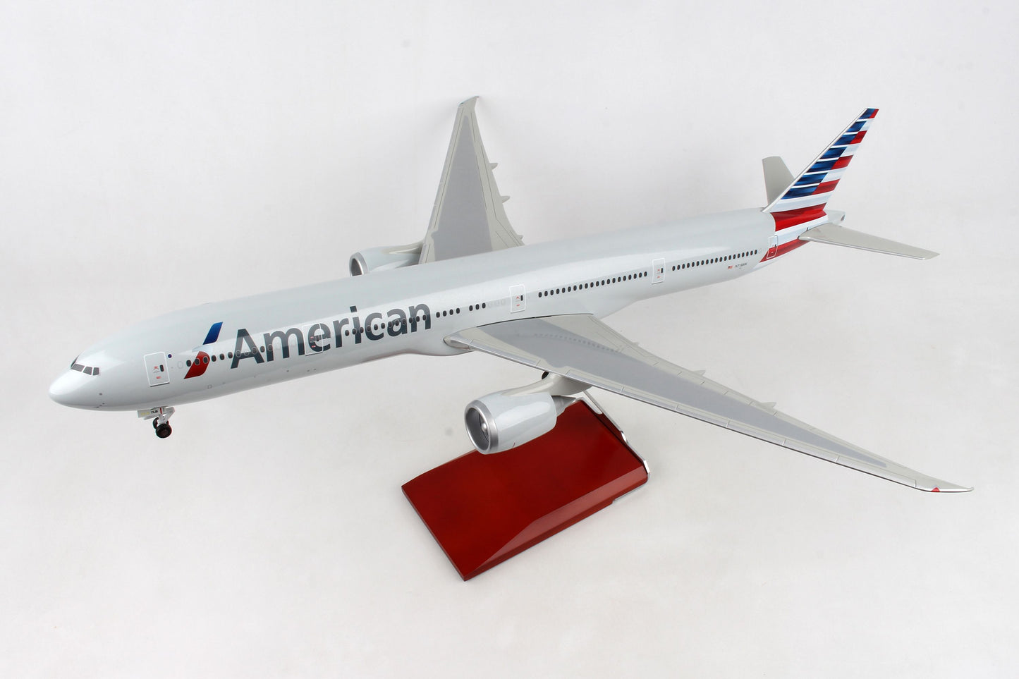 SkyMarks Supreme 1/100 American Airlines 777-300ER