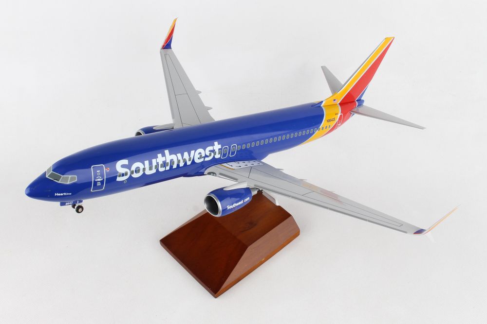 SkyMarks Supreme 1/100 Southwest 737-800