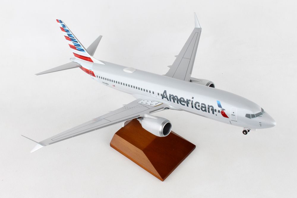 SkyMarks Supreme 1/100 American Airlines 737-8MAX