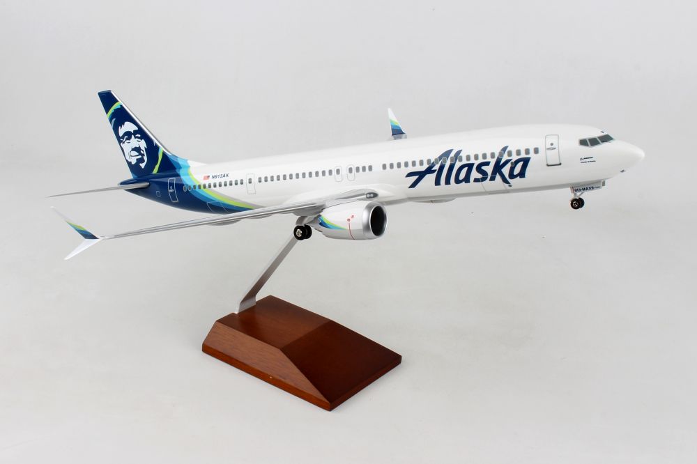 SkyMarks Supreme 1/100 Alaska Airlines 737-9MAX